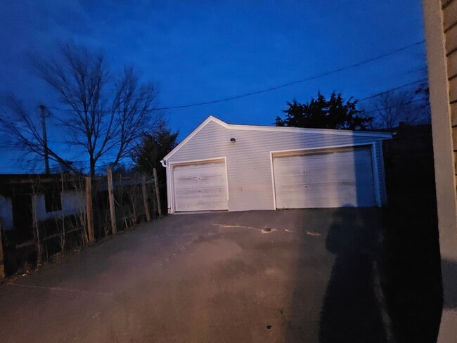 Photo - 3 Bedroom, Great SE location, near Mt Vern...