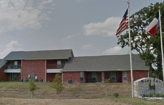 Deer Run Apartments - Deer Run Apartments