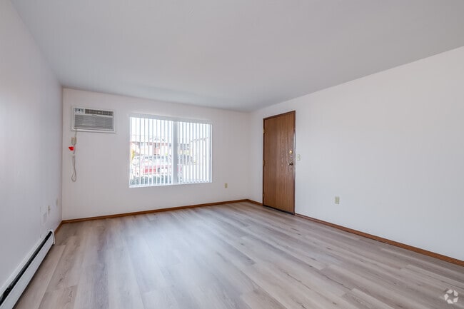 2BR, 1BA - 1,150SF - Living Room