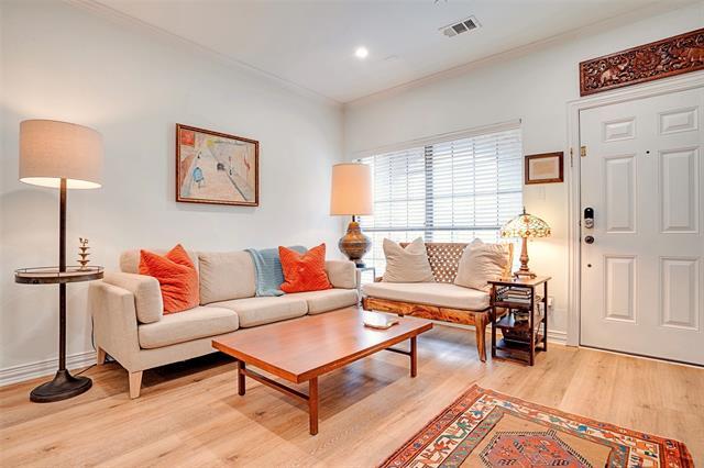 Photo - 5713 Butterfly Way