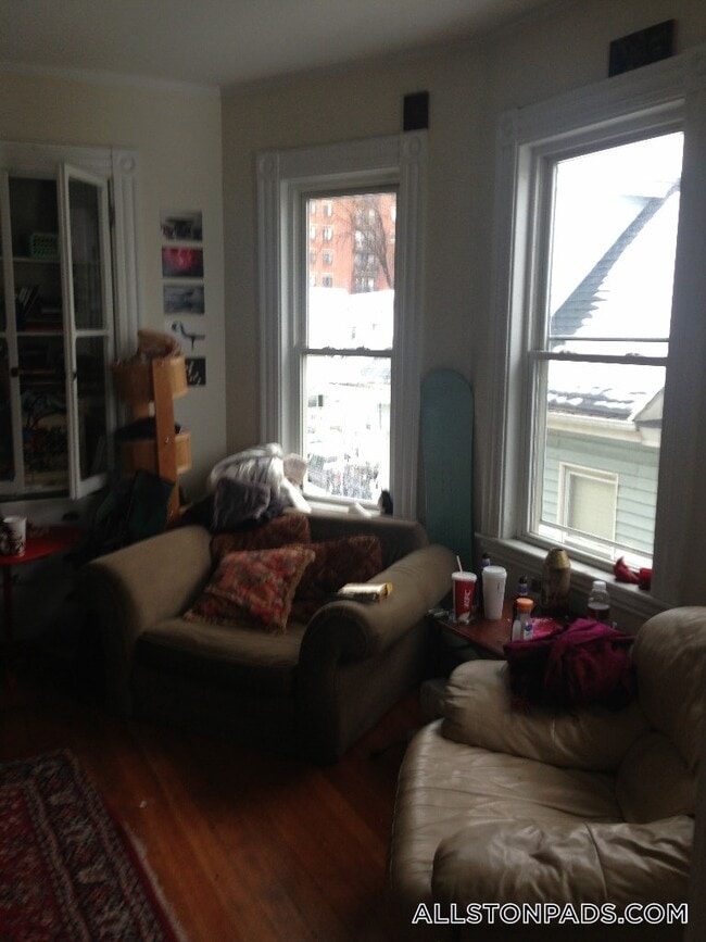 Photo - 24 Everett St Unit 3