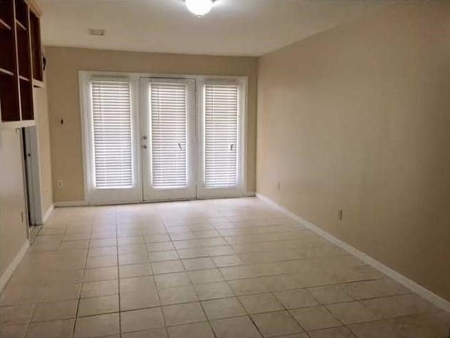 Photo - 6225 Parkwood Dr