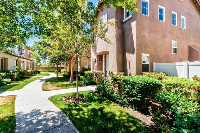 Photo - 2 Master Suites - 2 car garage - Townhome