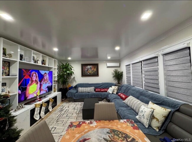 Building Photo - 14 Fremont St Unit 1