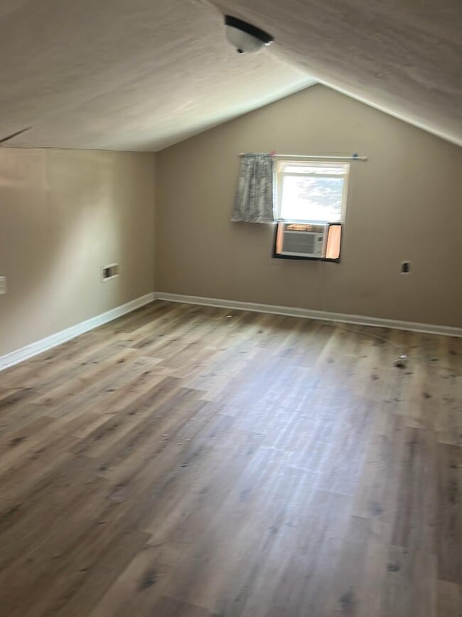 508 S Wooldridge Rd
