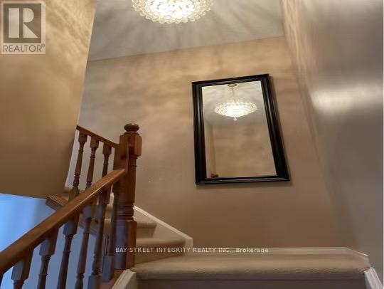 Photo - 231 Dicenzo Dr