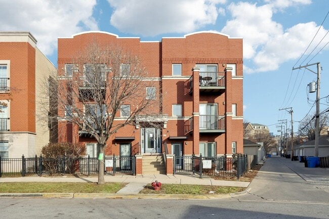 Photo - 1132 W 13th St