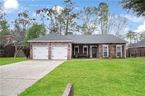 Building Photo - 824 Destin St