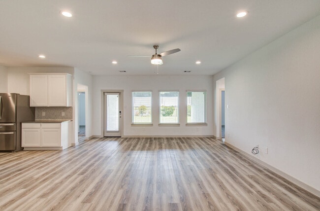 Photo - 3711 Birtley Bnd Wy