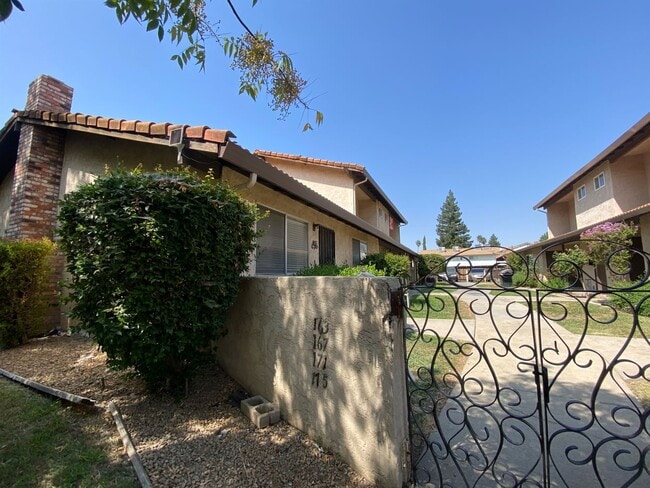 Photo - 175 W Alexander Ave
