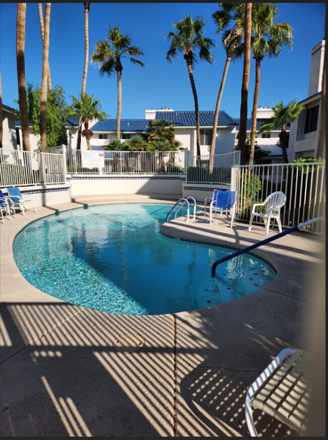 Photo - Furnished - 2 bed / 1.5 Bath Available for...