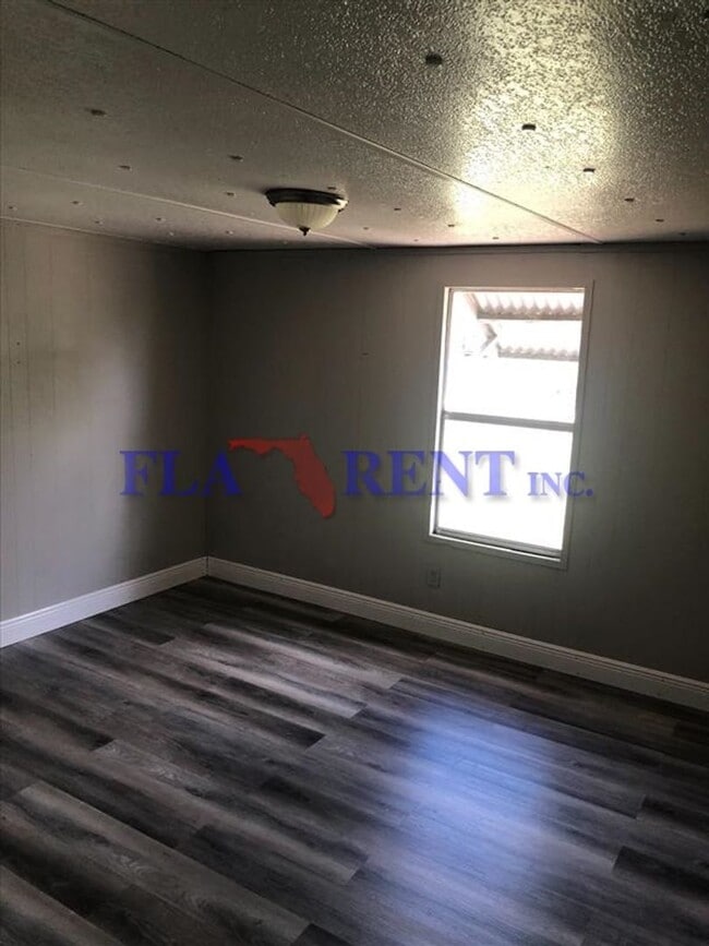 Photo - Coming Soon....3/2 Manufactured home with fenced in yard/ Bithlo area