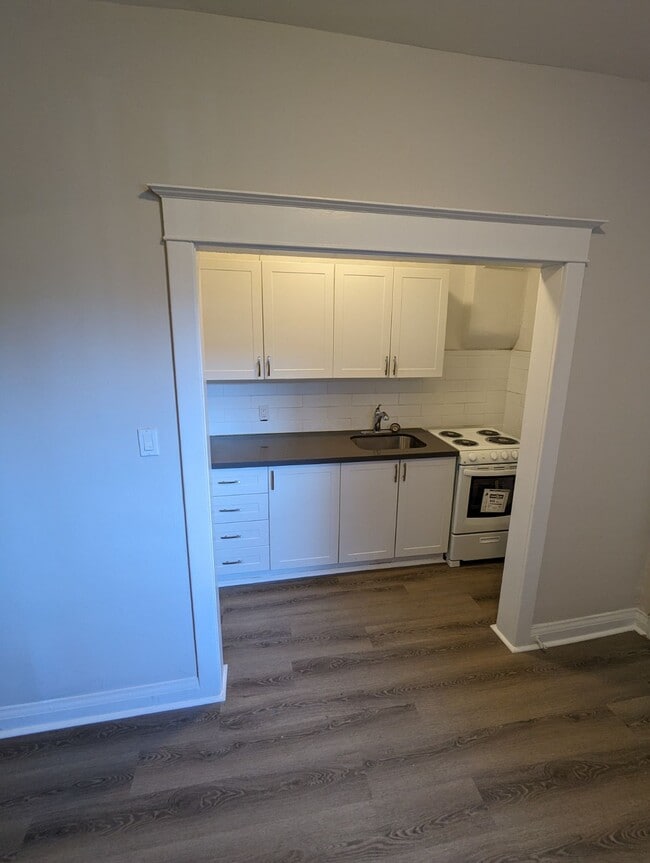 Photo - One Bedroom plus a den! Unit 1