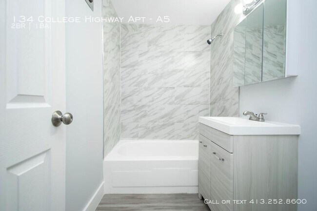 Photo - 134 College Hwy Unit A5