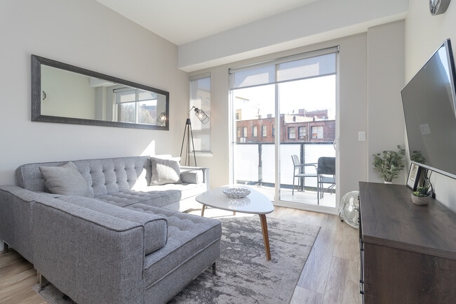 Photo - 595 Pandora Ave