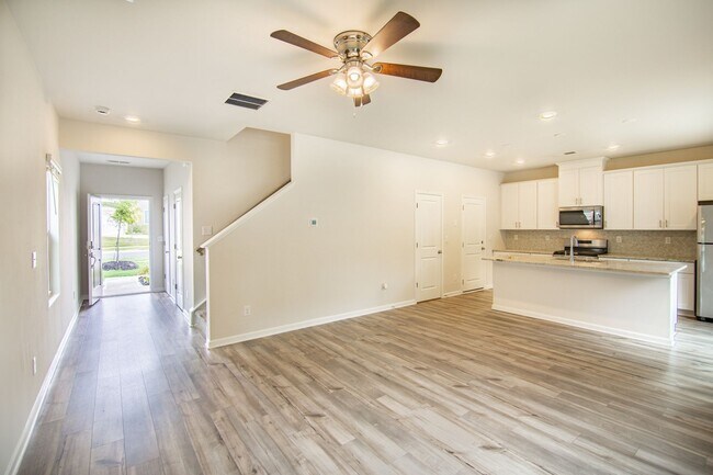 Photo - 1148 Harland St