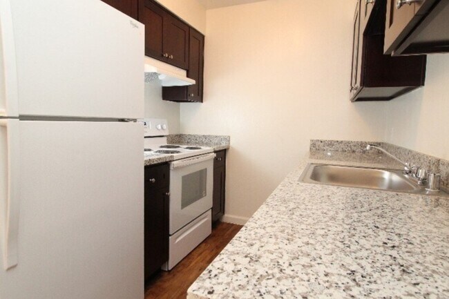 Stonegate Apartments
