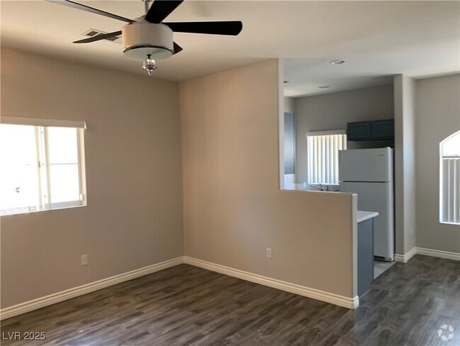 Building Photo - 1510 Ruby Cliffs Ln Unit 202 Rental