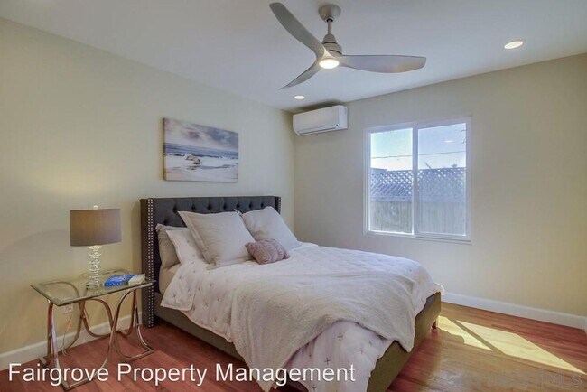 Photo - 1 br, 1 bath House - 3481 Myrtle Ave