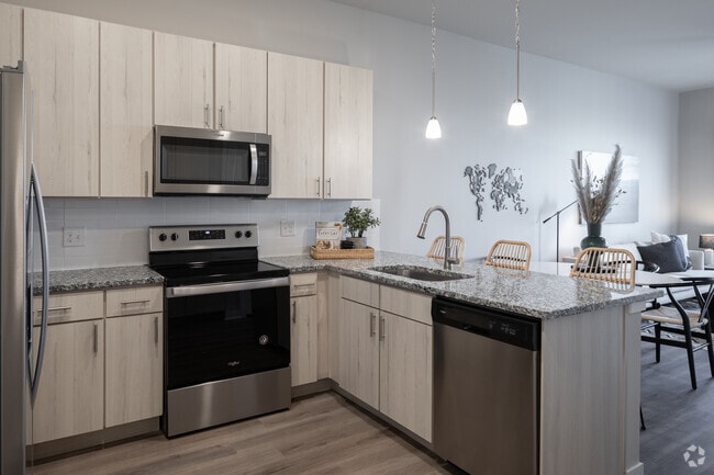 1HAB, 1BA - 675&nbsp;ft² - Incline 45