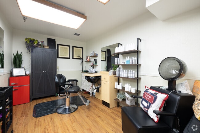 Salon