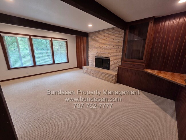 Building Photo - Beautifully remodeled 3+Bedrooms, 3 bath home ~628 Canyon Road, Novato