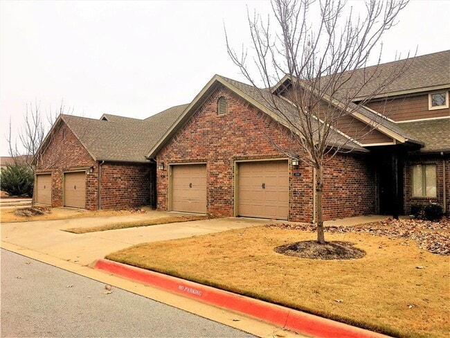 Photo - 3226 W Montrail Pl Townhome
