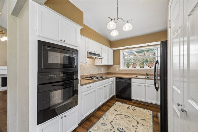 Photo - 711 Flower Field Ct