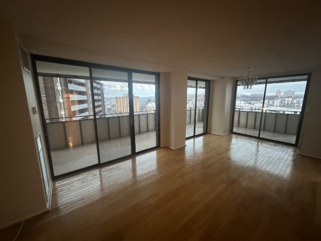 Photo - 250 S Reynolds St Unit 1104