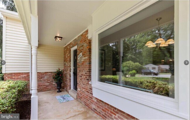 1606 Mary Ellen Ct