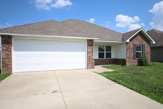 3730 Churchill Dr