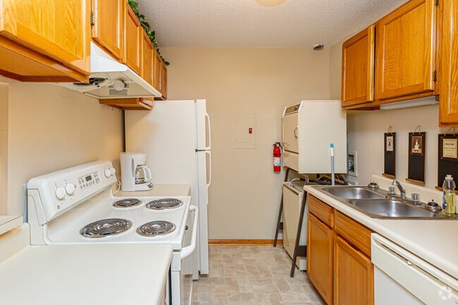1HAB, 1BA - 560 ft² - Pontchartrain Oaks Apts