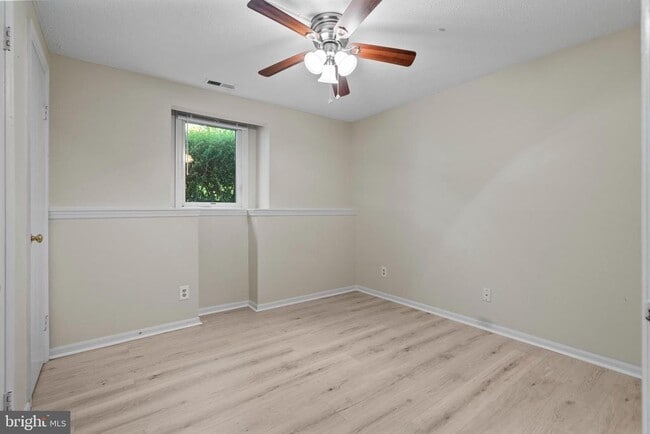 Photo - 51 Sweetfern Ct