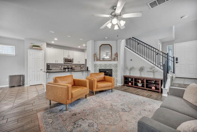 Photo - 411 W St Elmo Rd