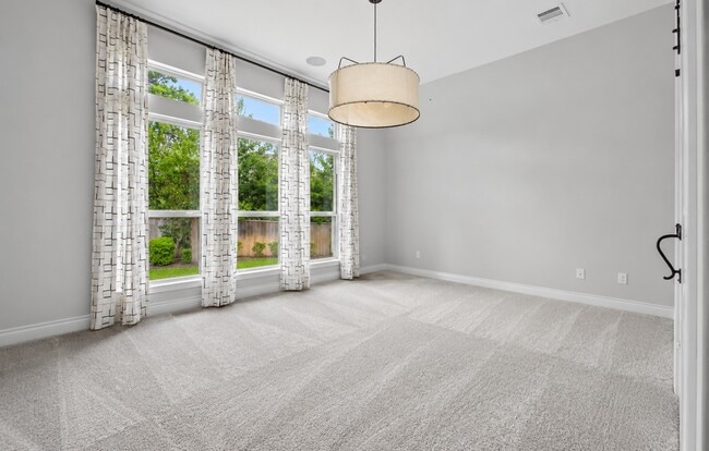 Photo - 126 Canary Island Cir