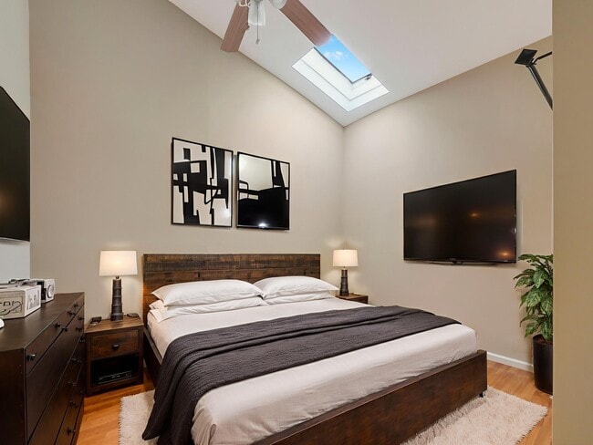 Photo - 4942 N Sheridan Rd Unidad 6