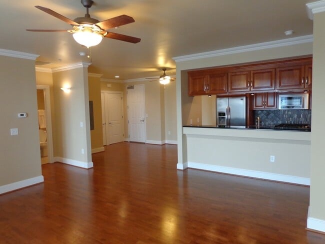 Photo - EAST BEACH VILLAS at Pretty Lake