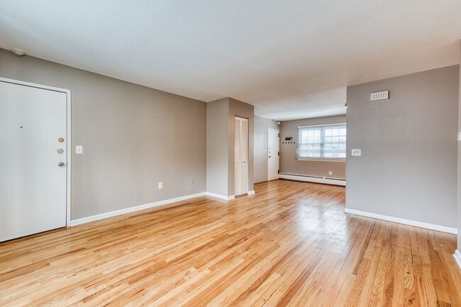 Photo - 66 Beths Ave