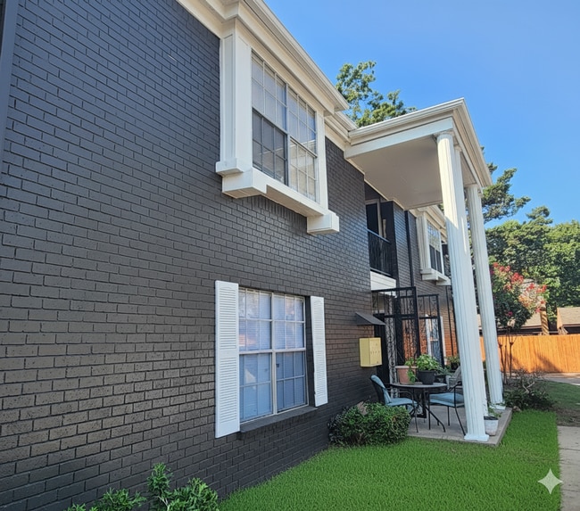 Photo - NOW LEASING 2 BEDROOM Unit 018
