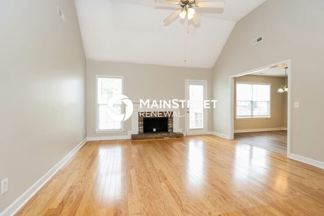 3 Bedroom Pet-Friendly Home in SPRING HILL, TN with Main Street Renewal