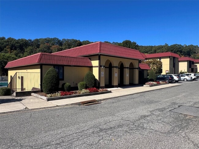 Photo - 2 Granada Crescent Unidad 8