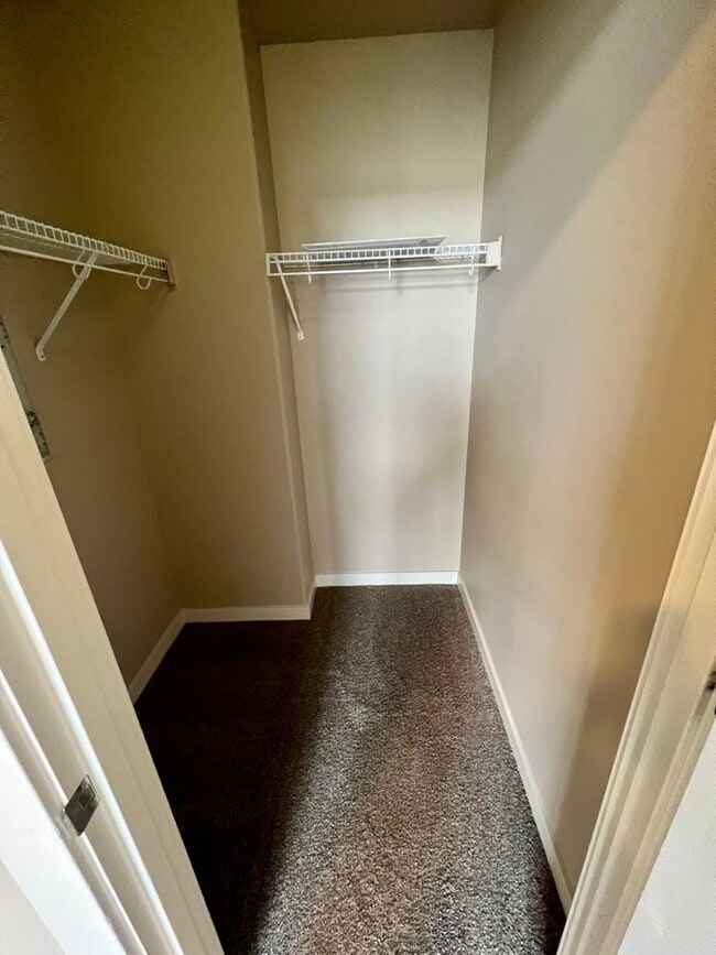 Photo - Spacious 4-Bedroom Home—Quick Drive to Downtown & Old Mill