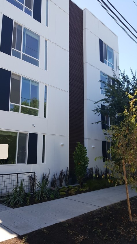 2651 Base Ballard