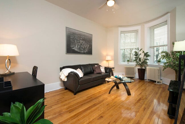 626 Jessie Apartment - 626 Jessie Apartment