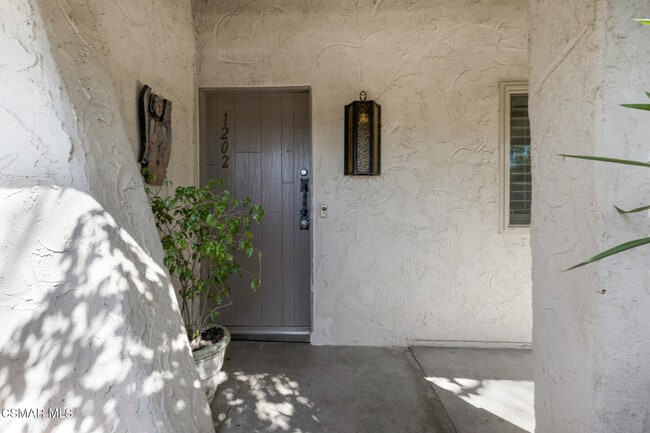 Photo - 1202 Landsburn Cir