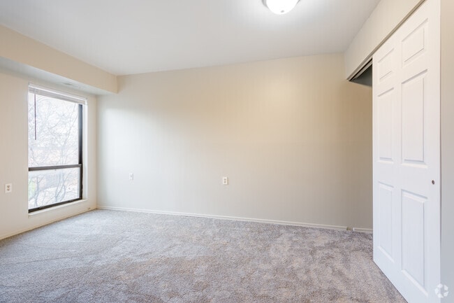 1 BR, 1 BA - Upgraded