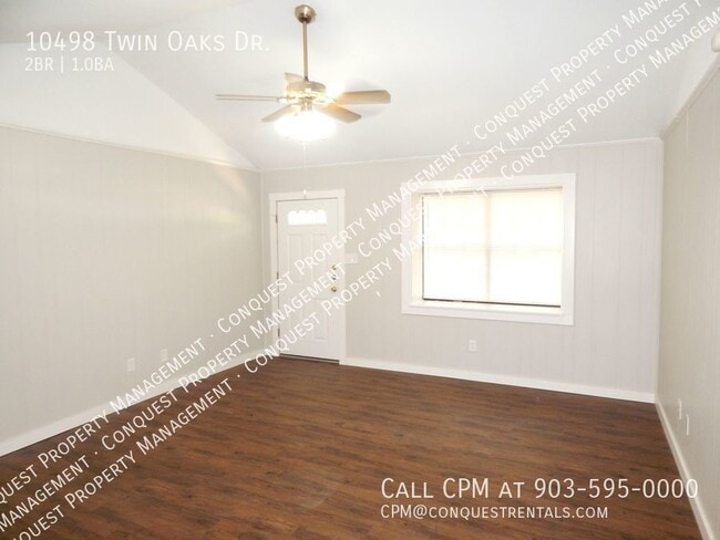 Photo - 10498 Twin Oaks Dr