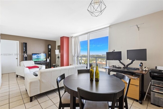 Photo - 2457 Collins Ave Unit 1602