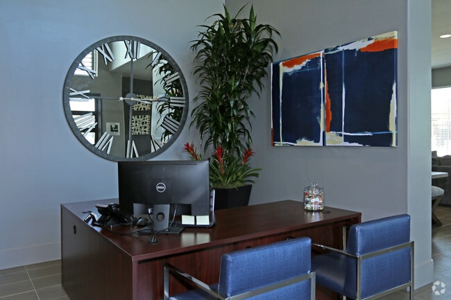 Recepción - Anton Arcade Apartments