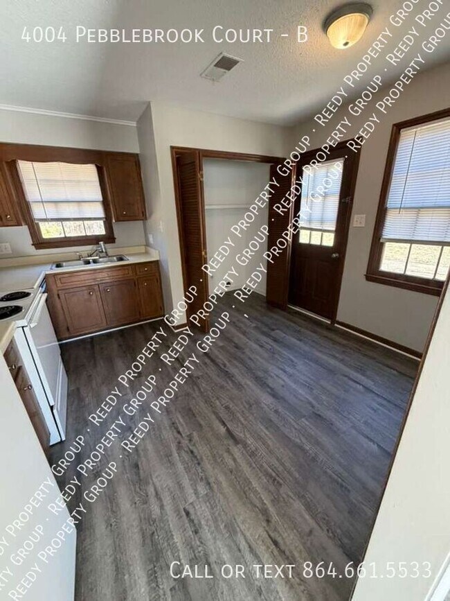 Photo - 4004 Pebblebrook Ct Unit B